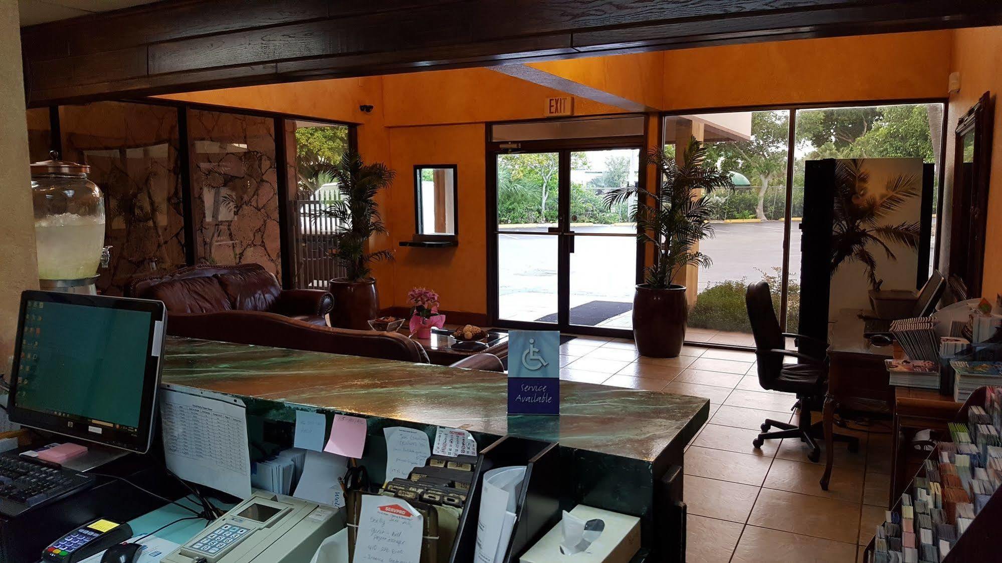 Garden Inn Homestead/Everglades/Gateway To Keys Ngoại thất bức ảnh